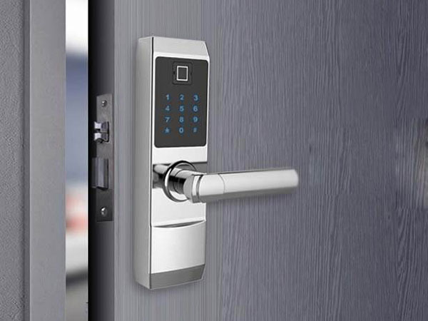 金平24小时上门开锁公司